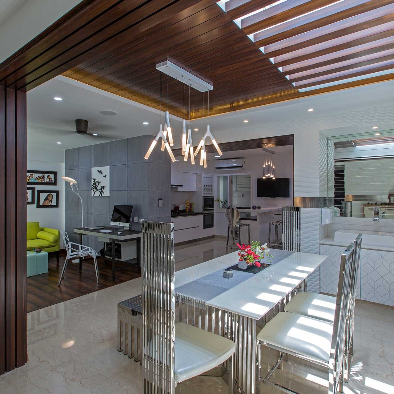 Eclectic dining spaces for bungalow interiors