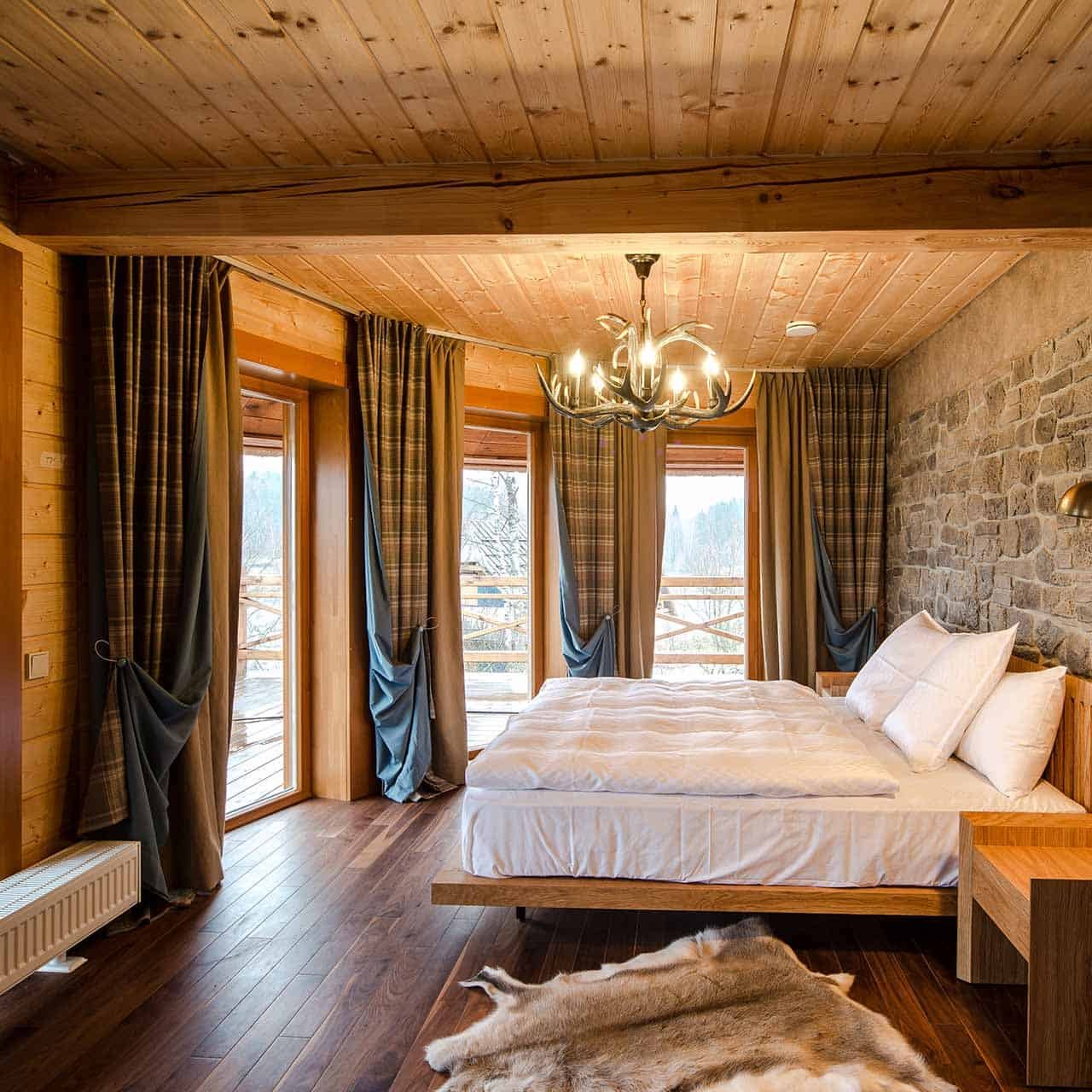 Country style bedroom design with divergent country styles