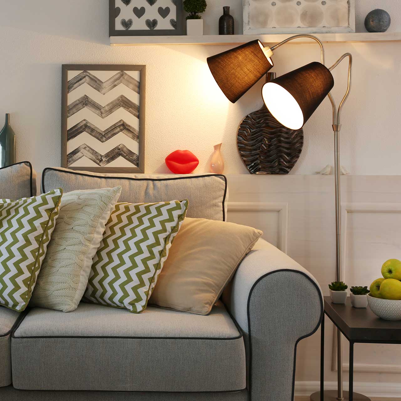 Living room interior which has lots of light fixtures